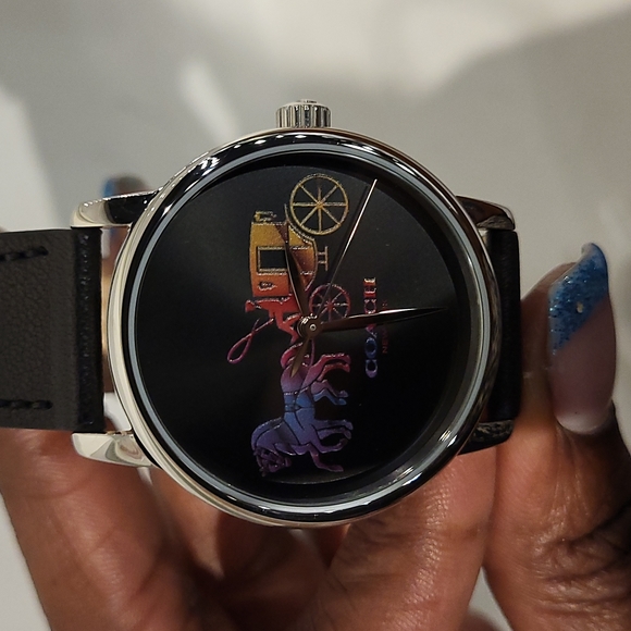 Coach watch - Picture 3 of 5